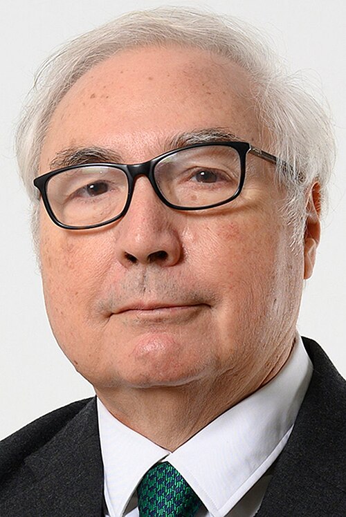 Portrait of Manuel Castells